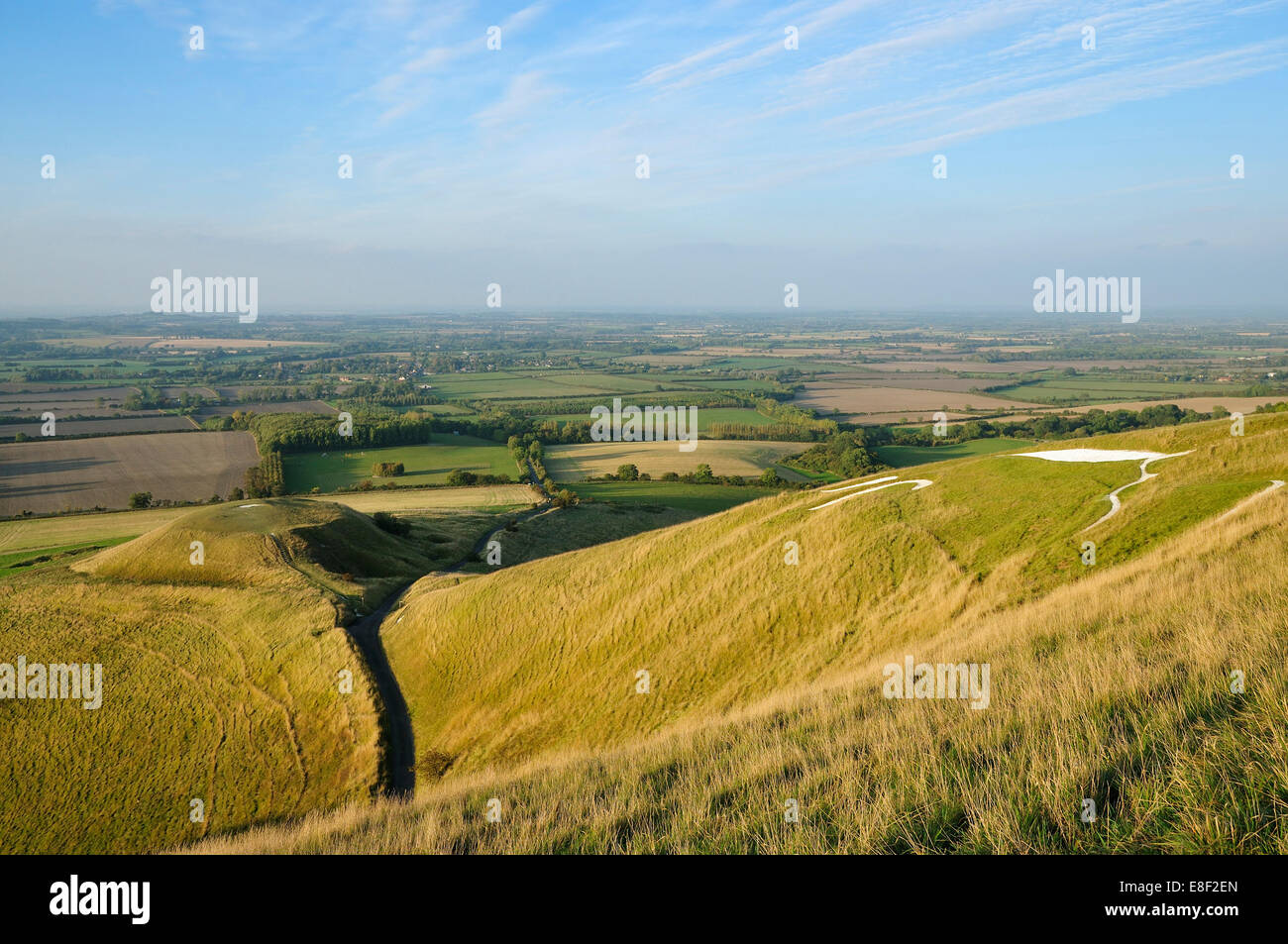 La colline du Dragon et du Cheval Blanc Uffington, The Ridgeway, Oxfordshire Banque D'Images