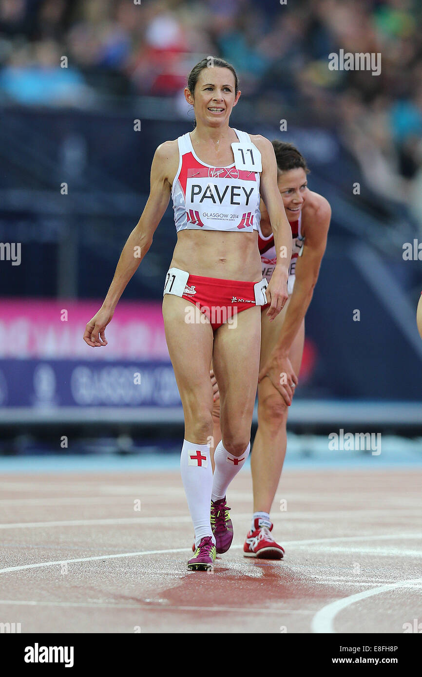 Jo Pavey (FRA) - Médaille de bronze du 5 000 m féminin finale. Athlétisme - Hampden Park - Glasgow - Royaume-Uni - 02/08/2014 - Jeux du Commonwealth - G Banque D'Images