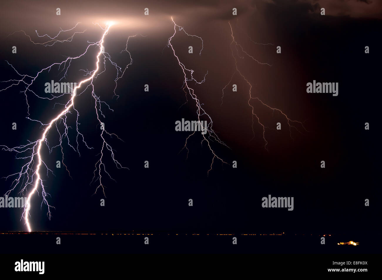 Foudre sur Tonopah, Arizona, États-Unis Banque D'Images