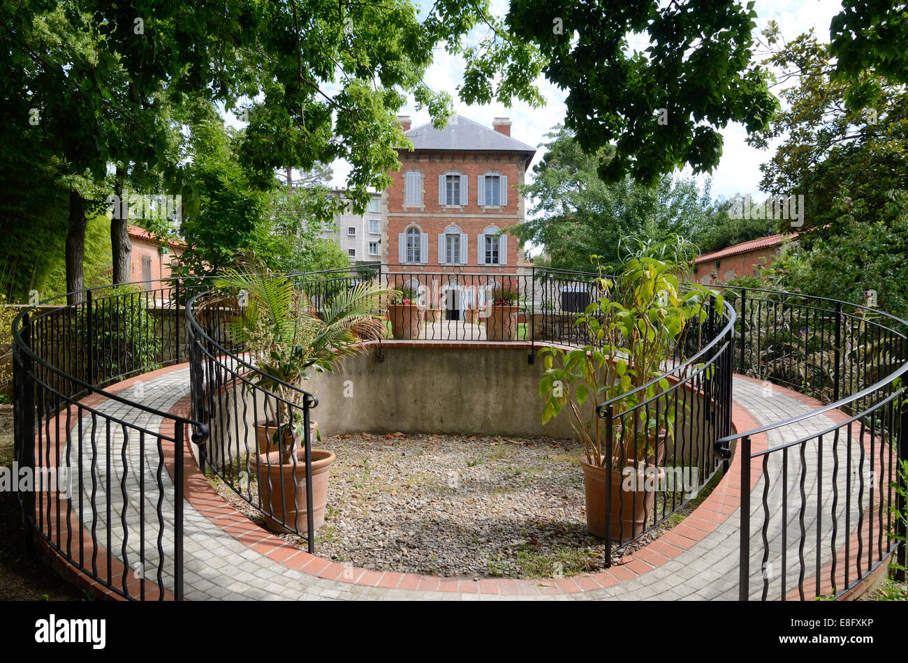 Château et Parc Borely chemin circulaire et Jardin Marseille France Banque D'Images