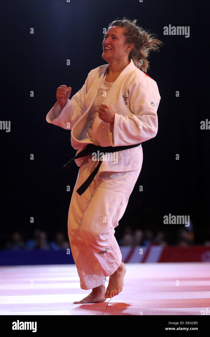 Cérémonie de remise des médailles. Natalie Powell (WAL) prend l'or - Judo 78kg Final - SECC Glasgow - Écosse, Royaume-Uni - Glasgow 2014 - 260714 Banque D'Images