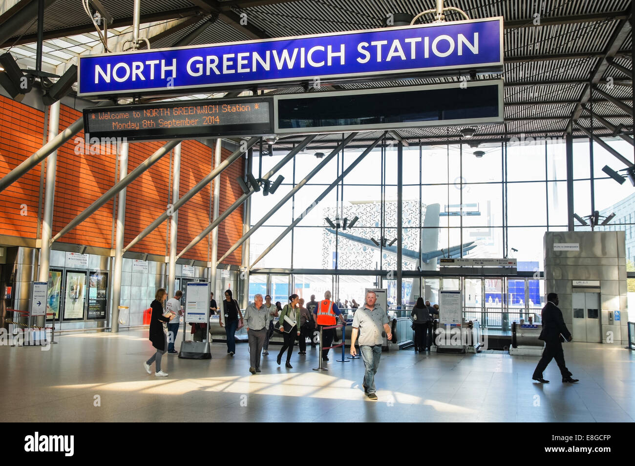 La station de métro North Greenwich Londres Angleterre Royaume-Uni UK Banque D'Images
