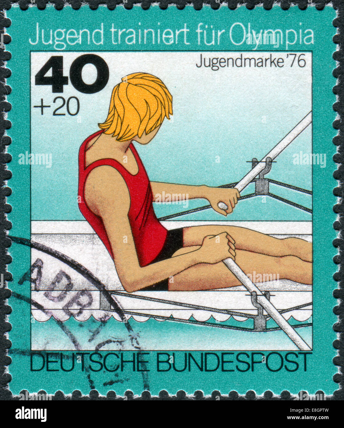 Timbre-poste imprimé en Allemagne, question : la formation des jeunes pour les Jeux Olympiques, représente l'aviron, le skiff Banque D'Images
