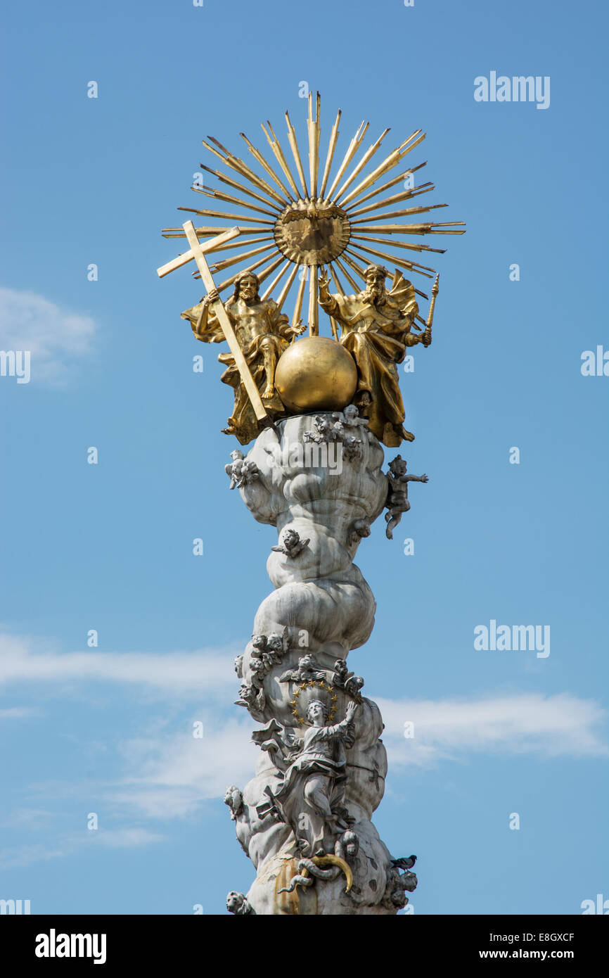 Colonne de la Sainte Trinité baroque célèbre à Linz, Autriche. Banque D'Images