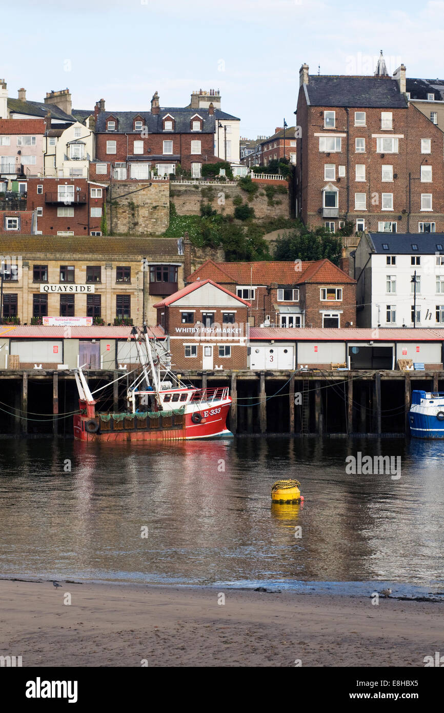 Le quai ouest, Whitby, North Yorkshire, UK. Banque D'Images Le quai ouest, Whitby, North Yorkshire, UK. Banque D'Images