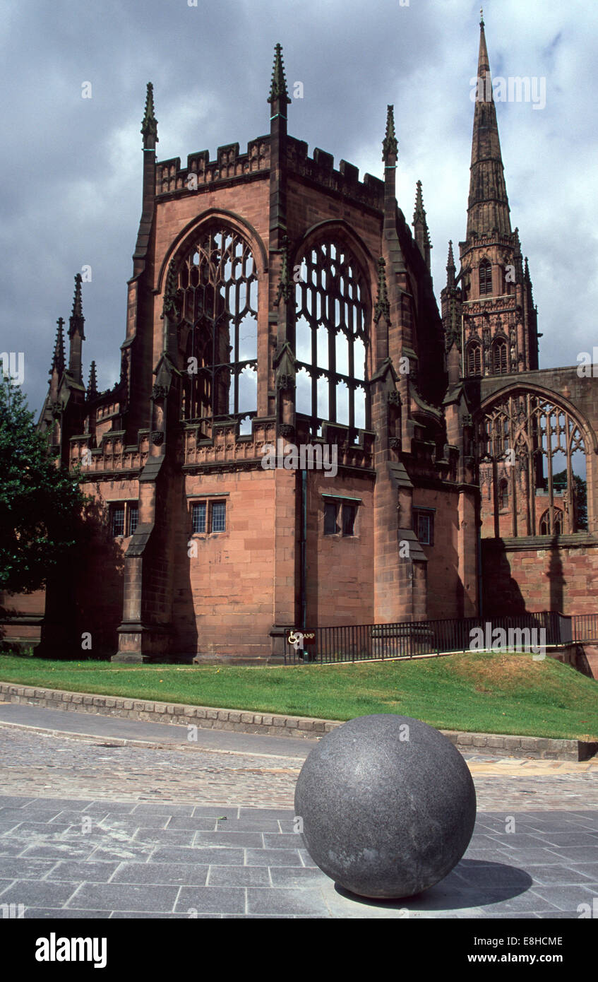 Vieille Cathédrale de Coventry Banque D'Images