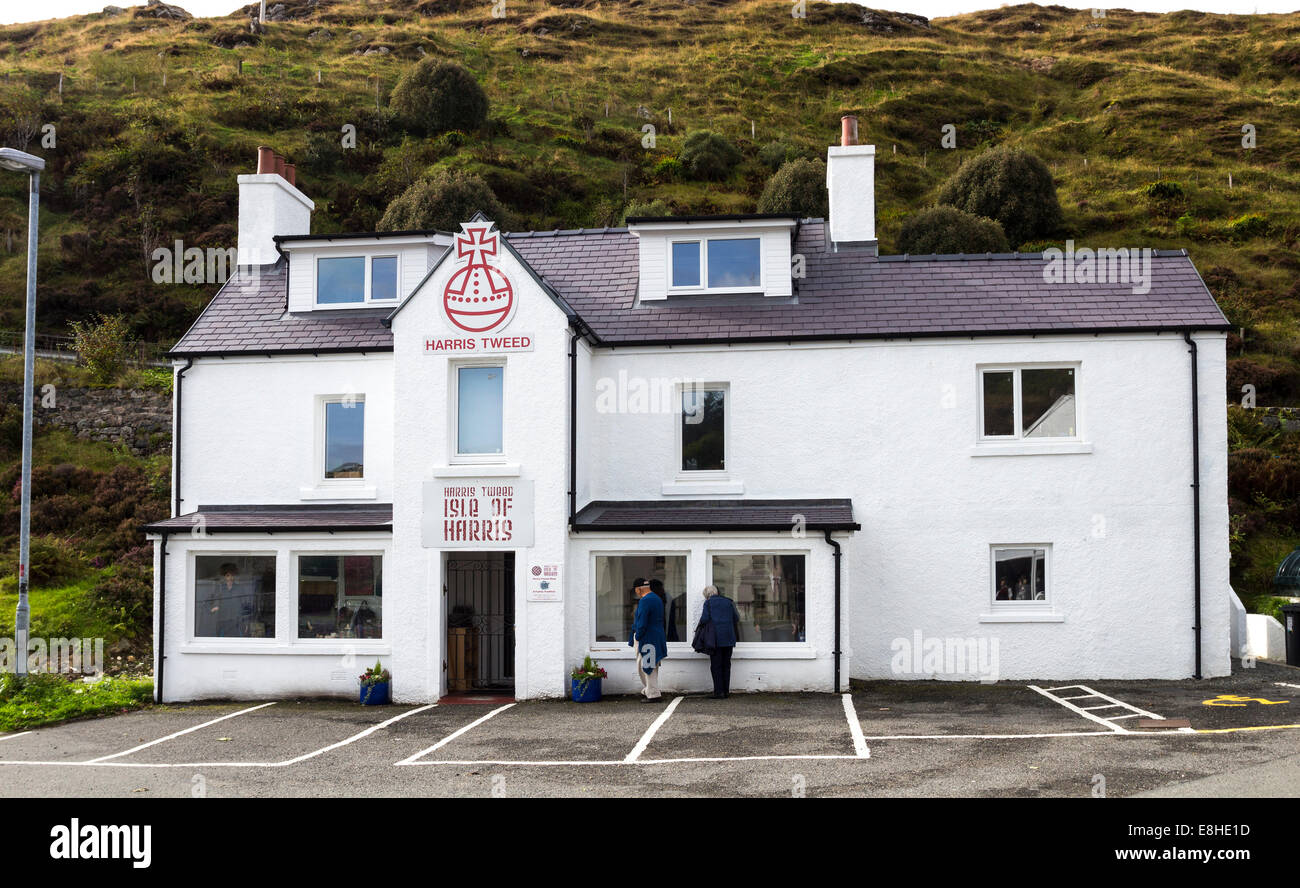 Harris Tweed Boutique, Tarbert Isle of Harris Hebrides Scotland UK Photo  Stock - Alamy