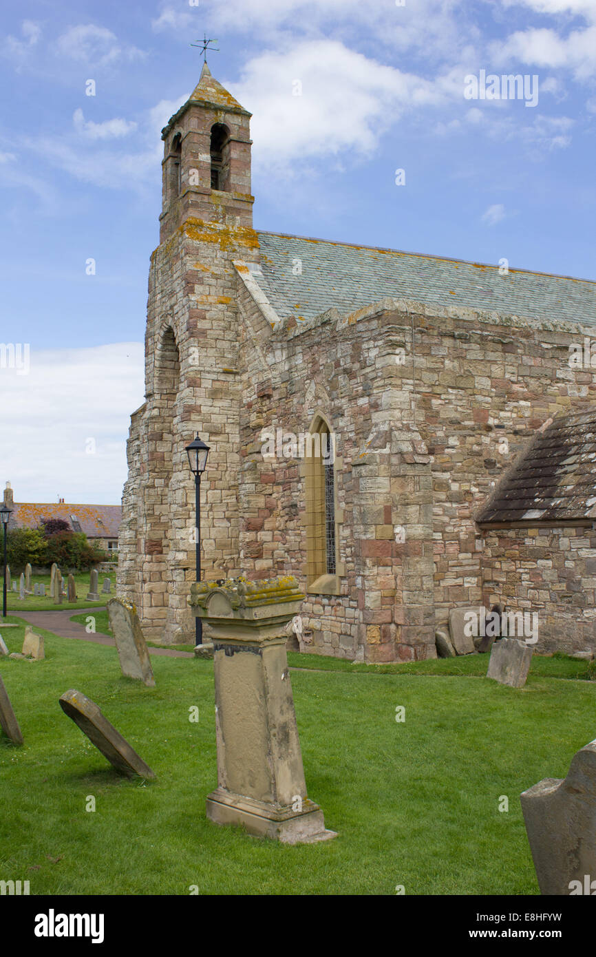 L'église St Mary de l'Île Vierge Sainte Northumberland England Royaume-Uni Grande-Bretagne Banque D'Images