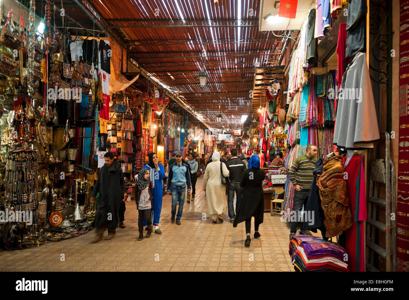 Souk semmarine Banque de photographies et d'images à haute résolution -  Alamy