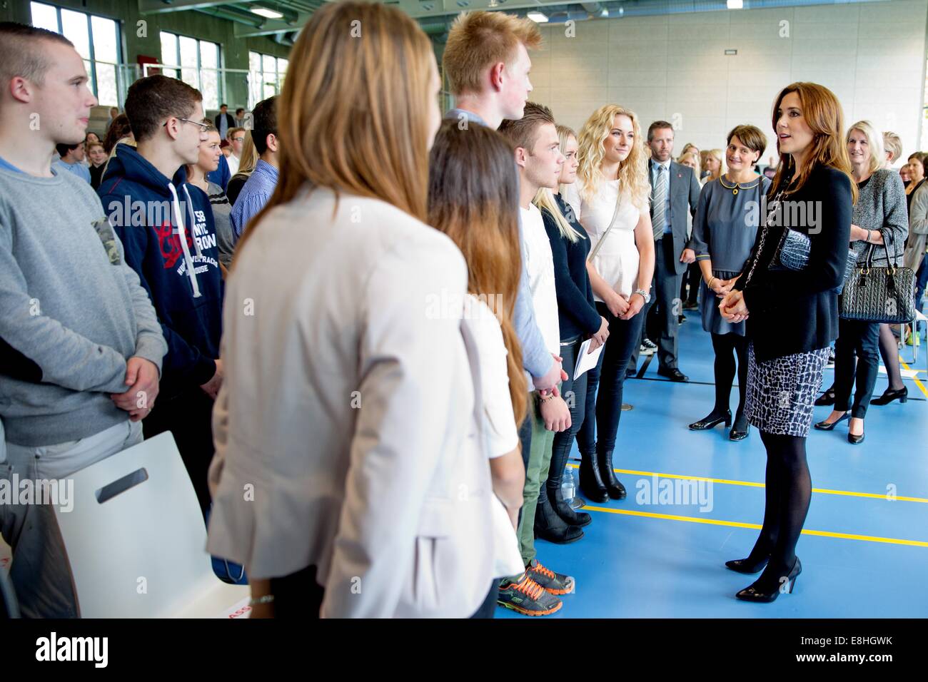 Odense, Danemark. 8 octobre, 2014. La princesse Mary de Danemark visite le Handelsgymnasium Tietgen pour le projet "Netwerk' à Odense, Danemark, 8 octobre 2014. Dpa : Crédit photo alliance/Alamy Live News Banque D'Images