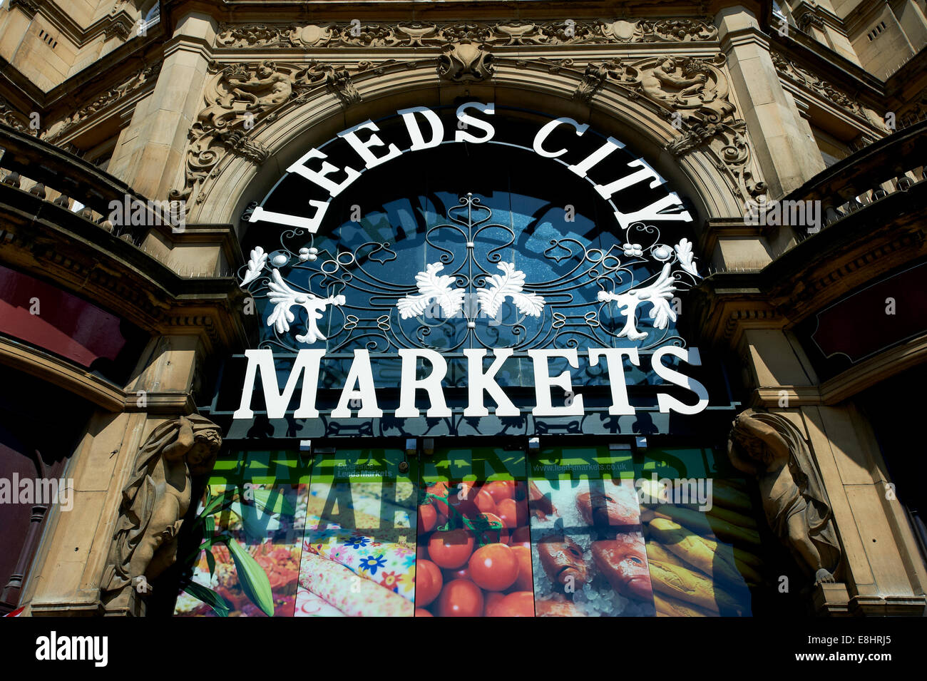 Leeds, Yorkshire, UK. Leeds Kirkgate Market, l'un des plus grands marchés intérieurs en Europe. La construction a commencé en 1857. Banque D'Images