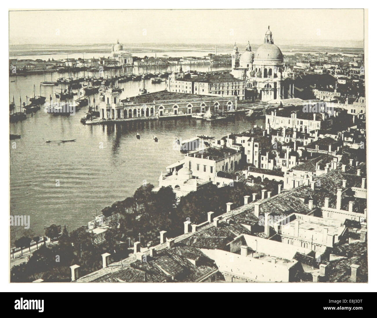 L’illustration de Clément de 1894 présente une vue panoramique depuis le Campanile de la marque à Venise, mettant en valeur l’architecture emblématique et les canaux de Venise à la fin du XIXe siècle. Banque D'Images