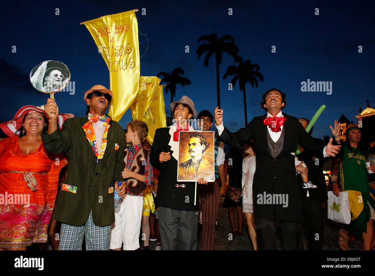 Fans de Vinicius de Moraes au carnaval de Salvador Banque D'Images