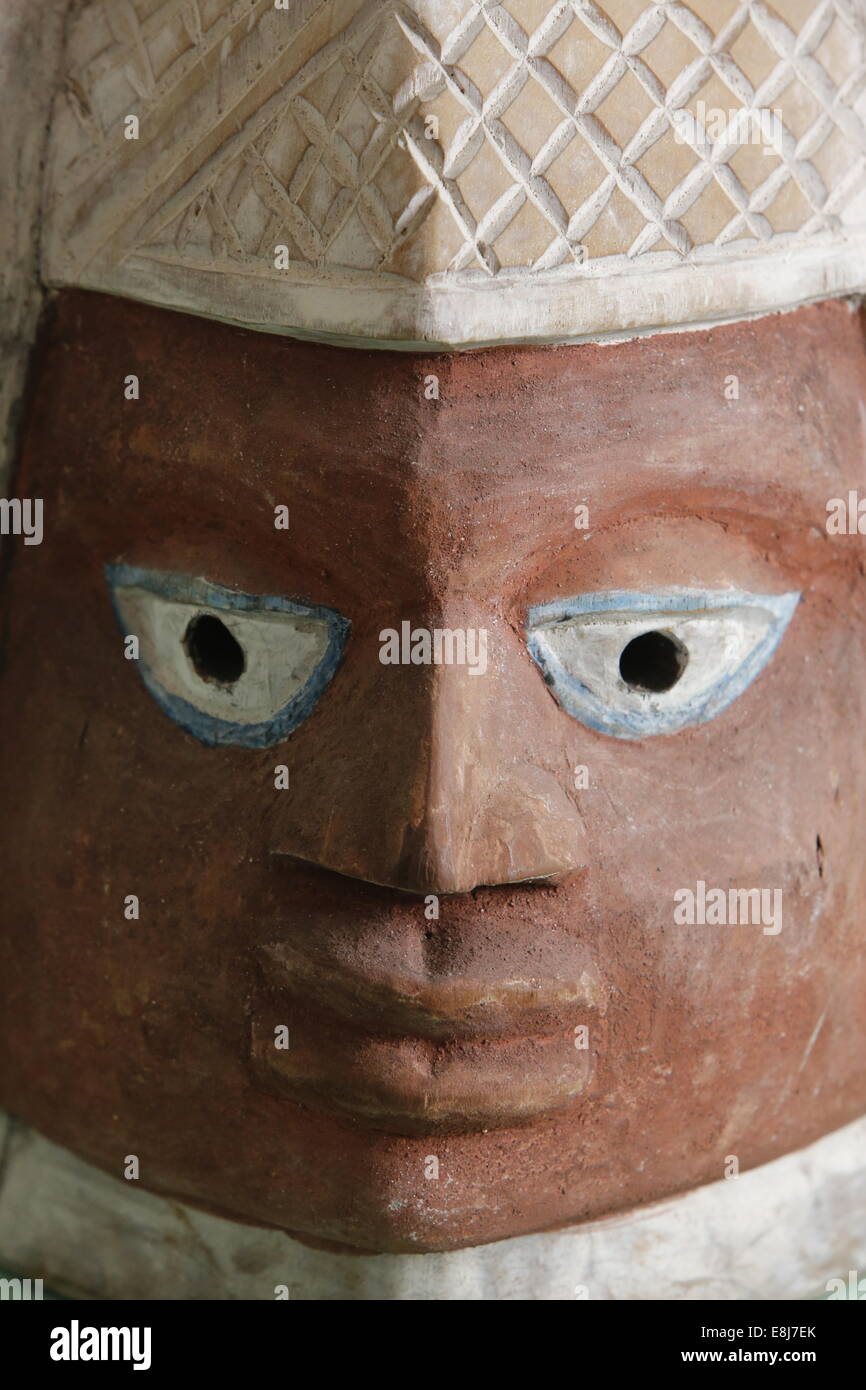 Détail d'un Masque Yoruba par Abou Bakari (du Bénin) dans le musée afro-brésilien Banque D'Images