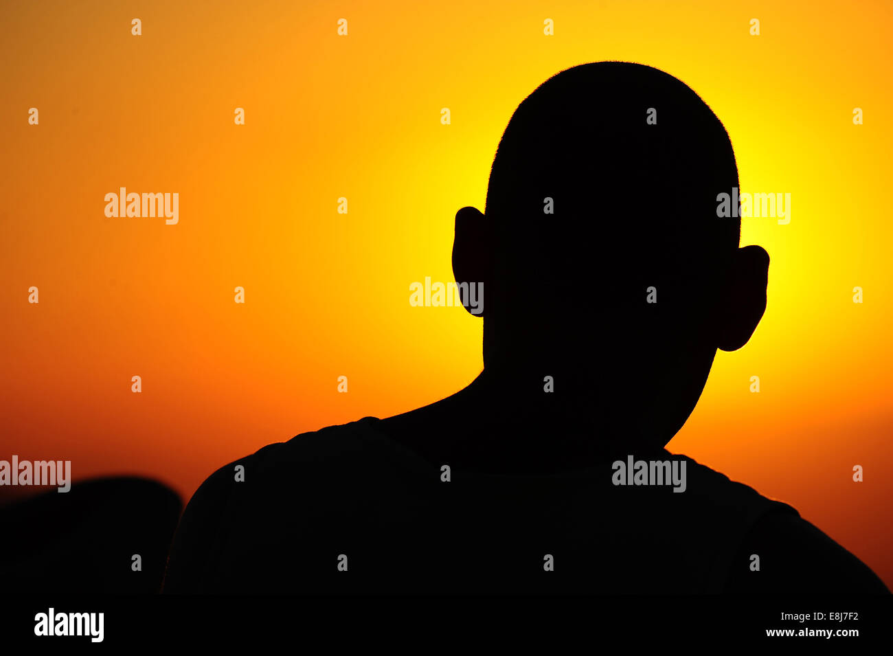 Silhouette visage homme Banque de photographies et d’images à haute ...