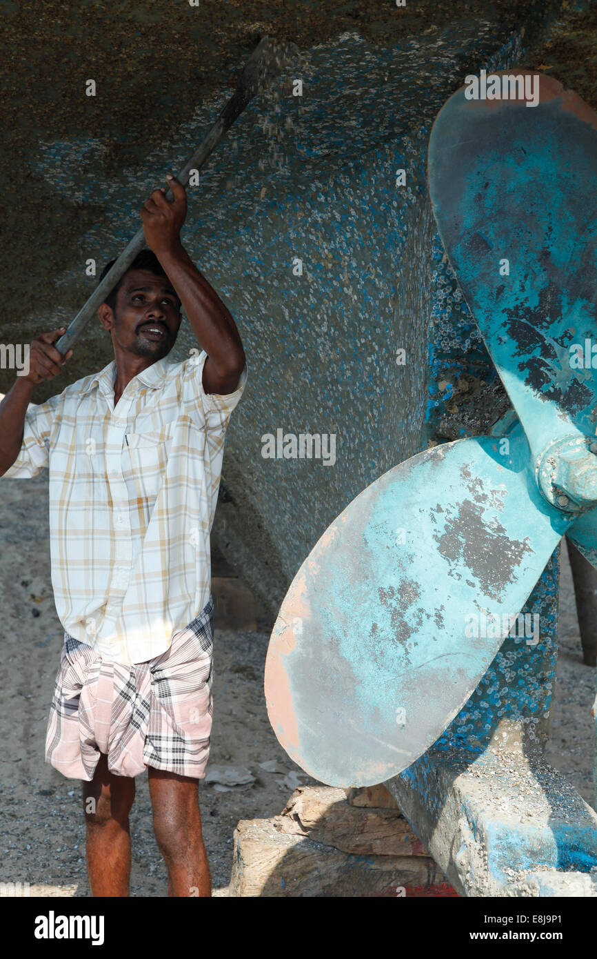 Travailleur dans le chantier naval de Rameshwaram. Banque D'Images