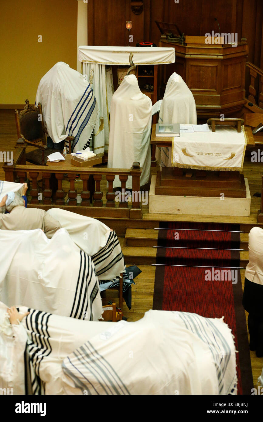 Yom Kippour, également connu sous le nom de Jour de l'Expiation, le jour le plus saint de l'année pour le peuple juif. Banque D'Images