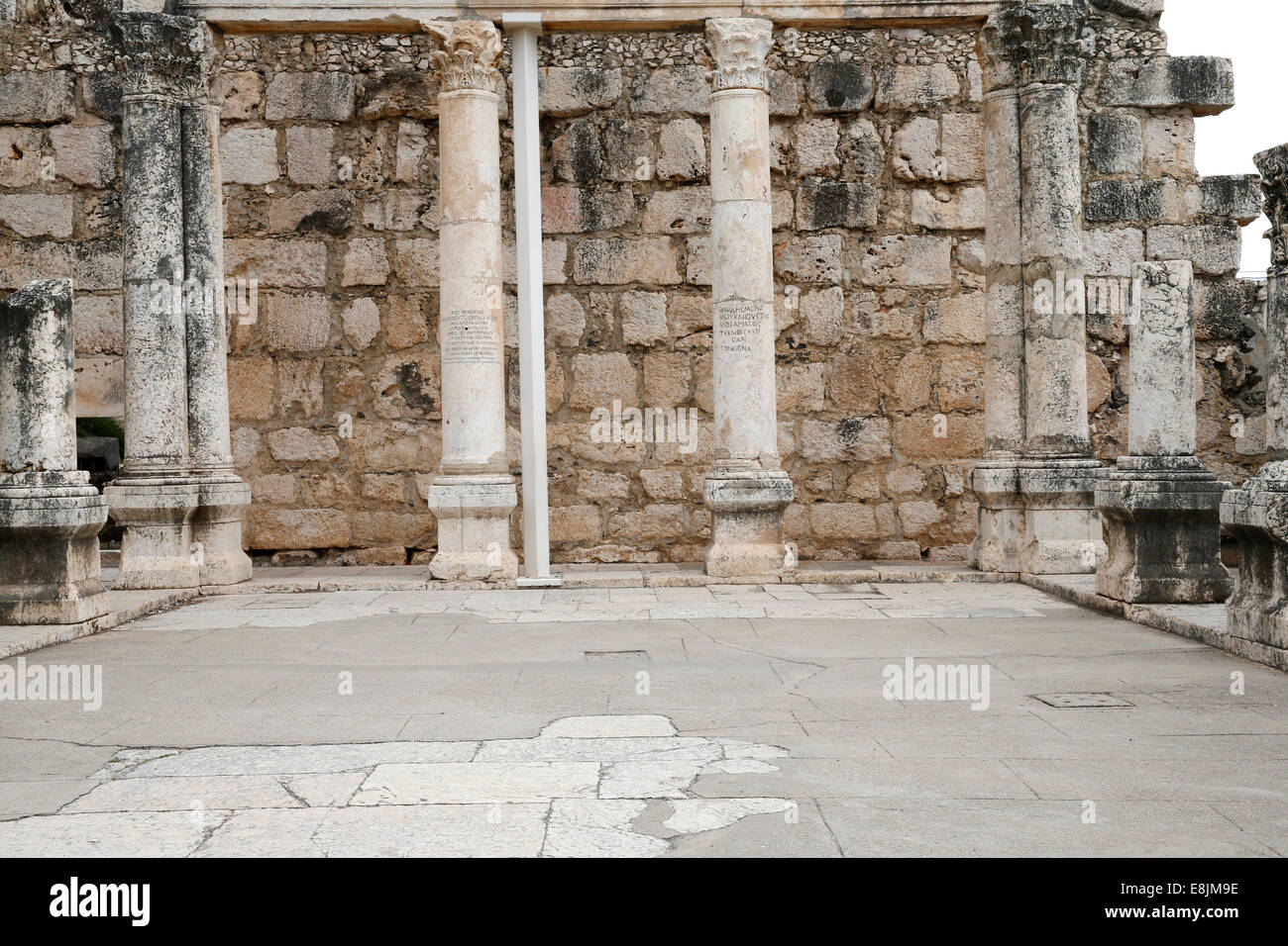Les ruines d'une synagogue à l'ancienne ville de Capharnaüm. Capharnaüm est le site du ministère de Jésus Christ décrit dans e Banque D'Images