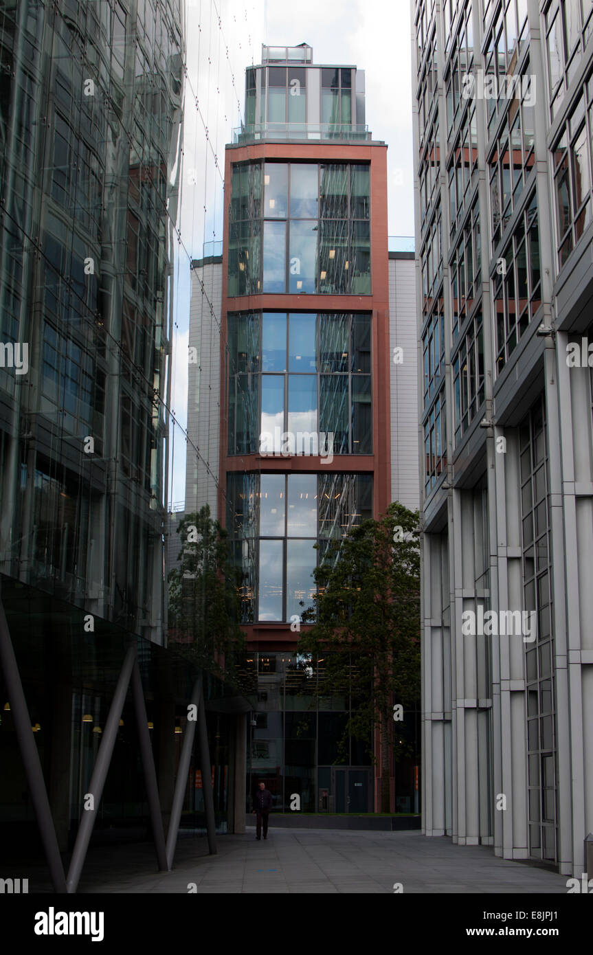 Regent's Place, Euston Road, Londres, UK Banque D'Images