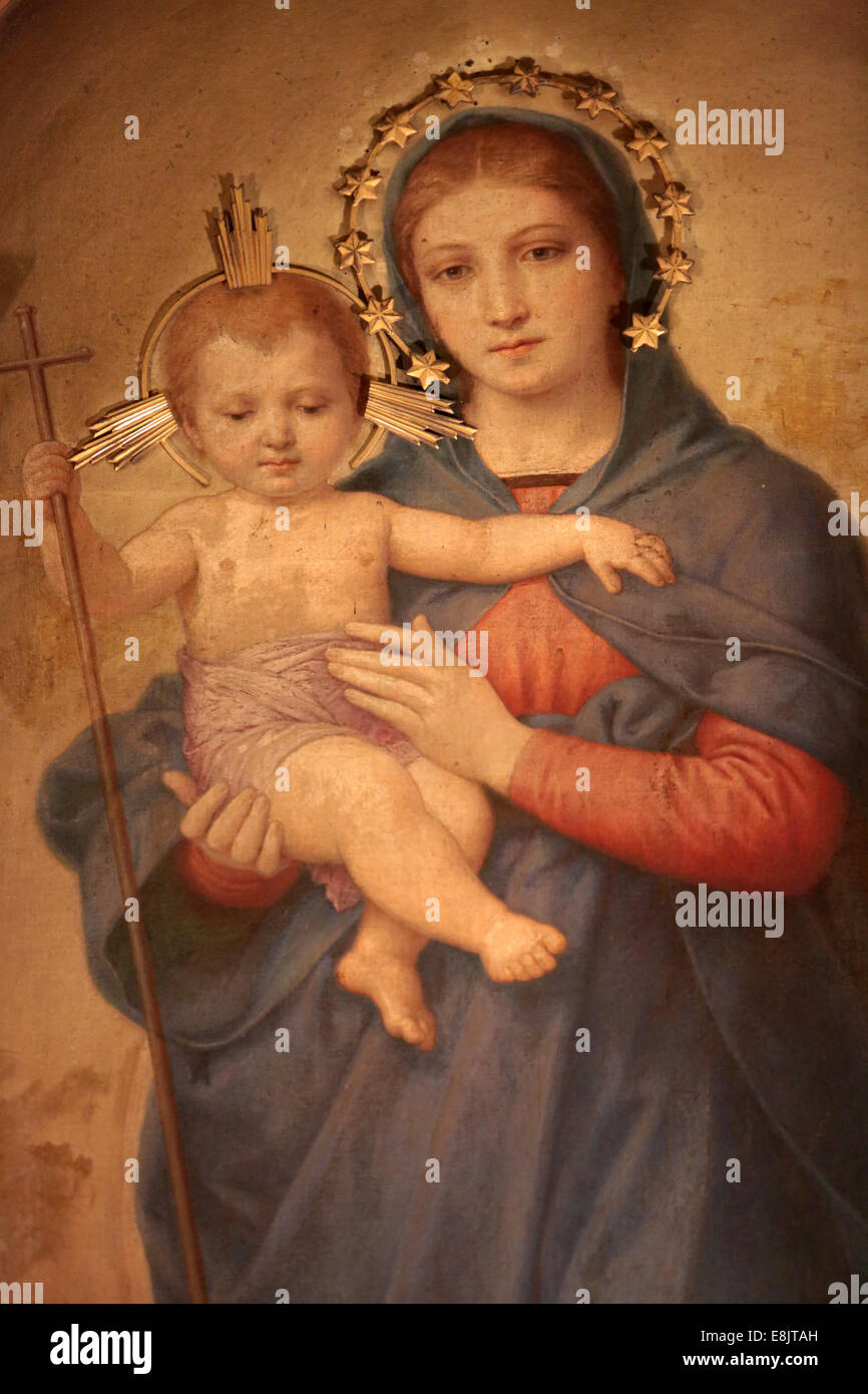 Vierge Marie et l'enfant. L'église Saint Antoine de Padoue. Banque D'Images