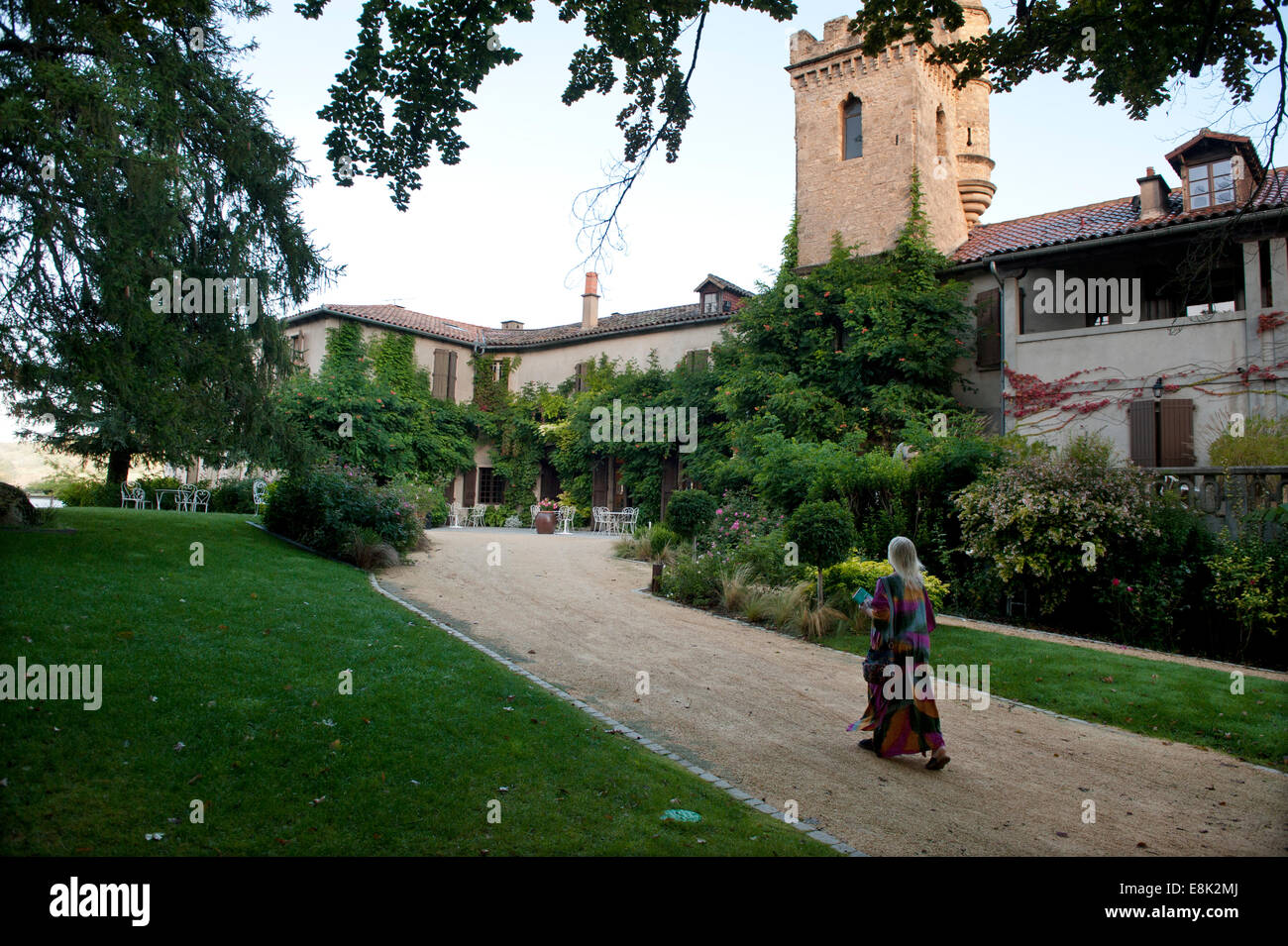 La France. Hôtel Chateau De Creissels dans le petit village de Peyre est une commune française, située dans le département de l'Aveyron dans le sud de la France Banque D'Images