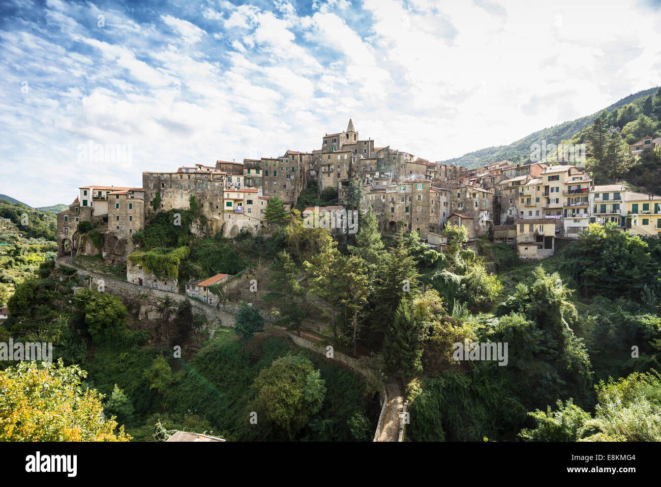 Village médiéval, Ceriana, Province d'Imperia, ligurie, italie Banque D'Images