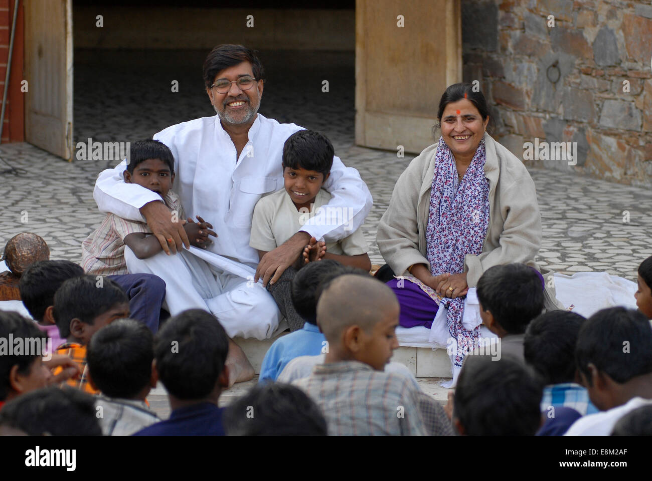 Inde Rajasthan, Bal ashram pour sauvé enfant travailleur, militant des droits de l'Kailash Satyarthi, fondateur et directeur de la SACCS BBA/ONG qui lutte pour les droits de l'enfant et contre le travail des enfants, il a reçu 2014 avec le prix Nobel de la paix , les images prises, Novembre 2006 Banque D'Images