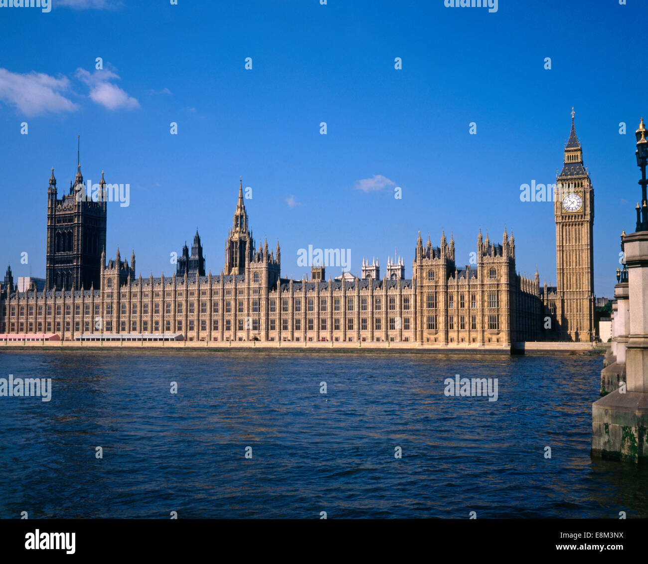 Reise, Europa, Grossbritannien, Londres, Parlament, chambres du Parlement, Big Ben, Themse, touristique, Film : 120 anfòmatik mediumformat Banque D'Images