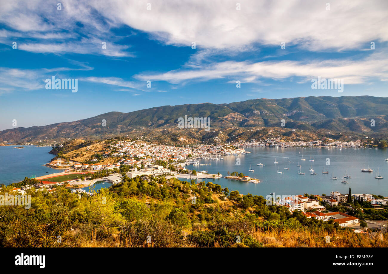 Vue aérienne sur Poros et Galatos Banque D'Images