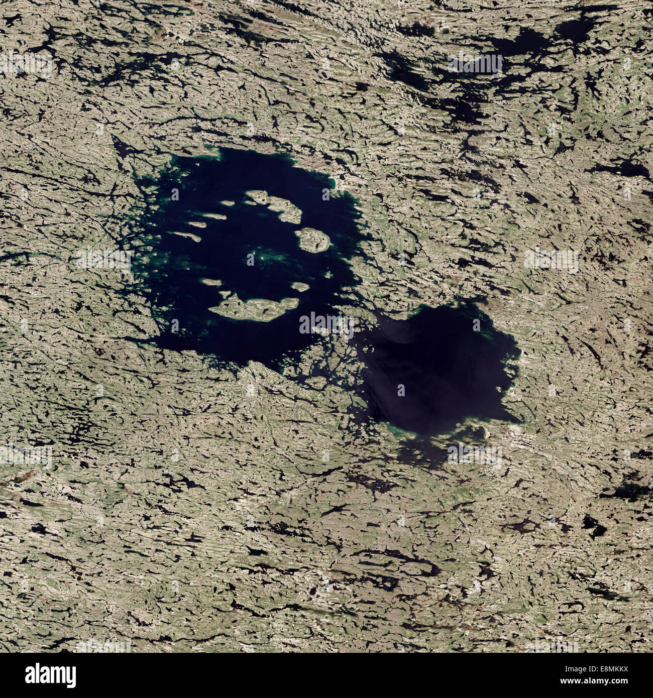 29 juin 2013 - vue Satellite de Clearwater lacs au Québec, Canada. Environ 290 millions d'années, deux gros astéroïdes brisé je Banque D'Images