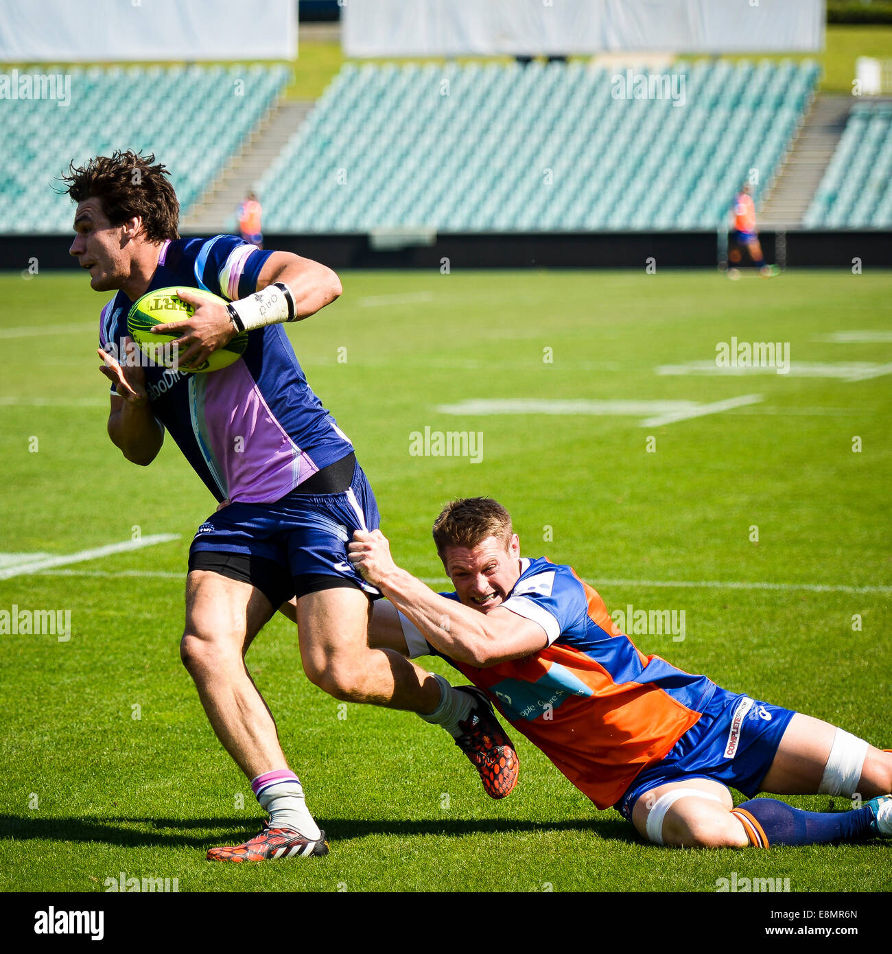 Sydney, Australie - 11 octobre 2014 : une plus grande Sydney Rams s'attaquer à l'augmentation de Melbourne. Credit : MediaServicesAP/Alamy Live News Banque D'Images