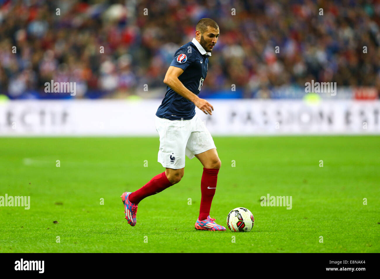 Stade de France, Saint-Denis, France. Oct 11, 2014. Le football international friendly. La France contre le Portugal. Karim Benzema (France) Crédit : Action Plus Sport/Alamy Live News Banque D'Images