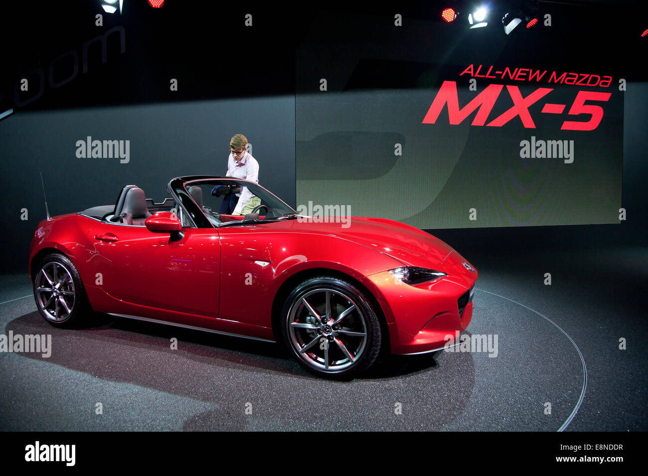 Mazda MX5 Miata Paris Motor Show Mondial de l'automobile 2014 Banque D'Images