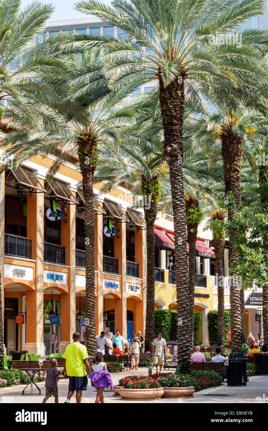 West Palm Beach Florida,The Square anciennement CityPlace,City place,shopping shopper shoppers magasins marché marchés achats vente, vente au détail Banque D'Images