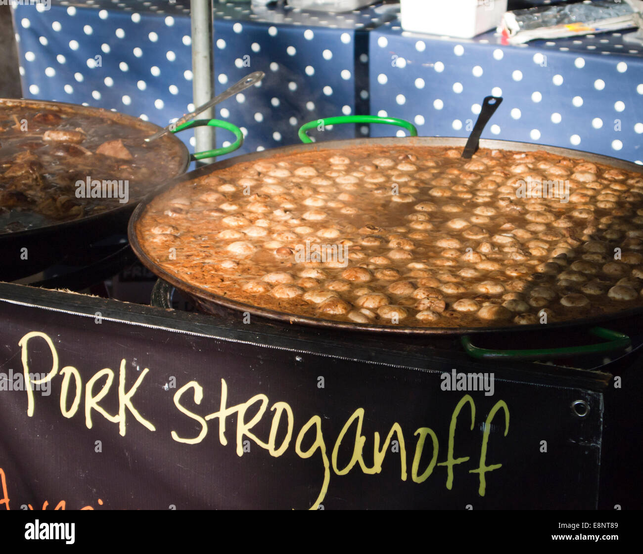 Le centre-ville de Bristol England UK Wine vendeurs de rue Banque D'Images