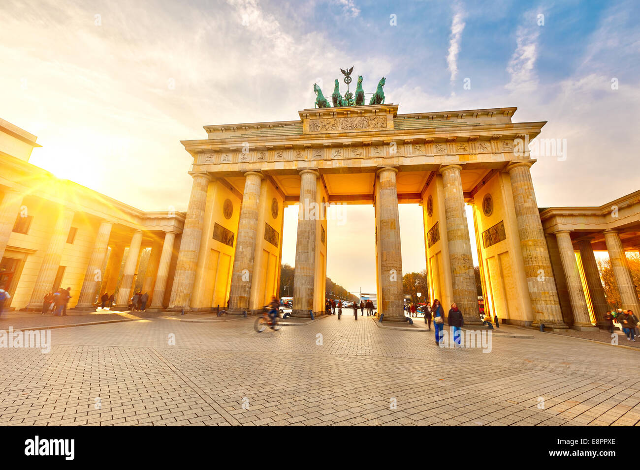 La porte de Brandebourg au coucher du soleil Banque D'Images