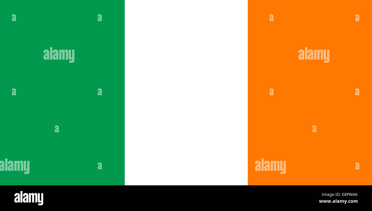 Drapeau d'Irlande - Rapport standard du drapeau irlandais - mode couleur RVB réel Banque D'Images