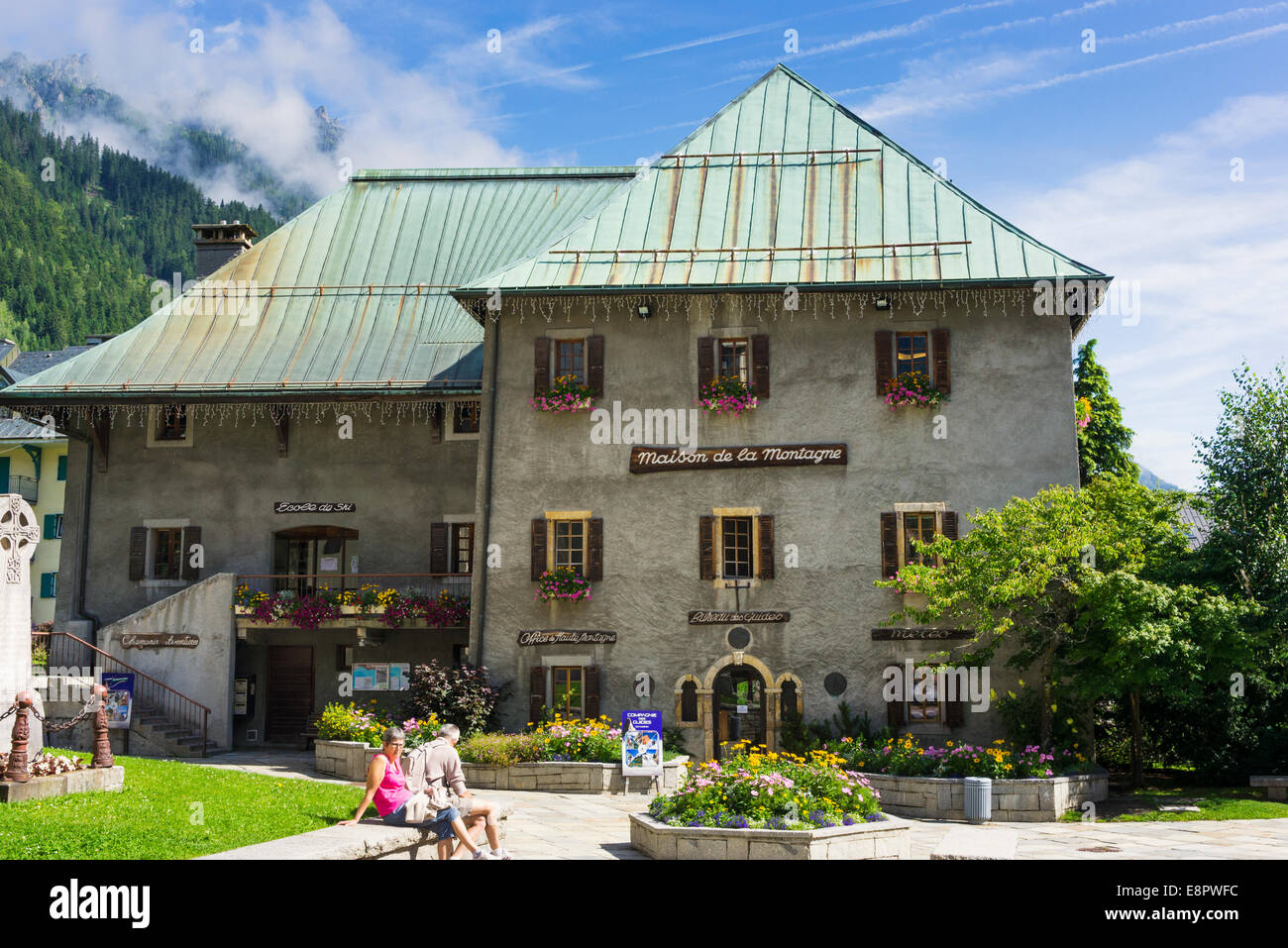Maison de la montagne le QG de la Guilde des guides de montagne à Chamonix, Alpes, France, Europe Banque D'Images