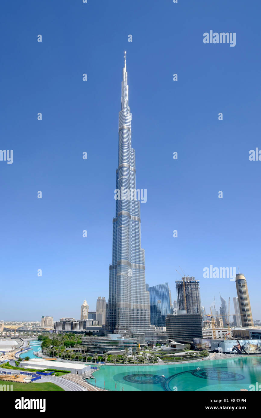 Burj Khalifa tower dans le centre-ville de Dubaï Émirats Arabes Unis Banque D'Images