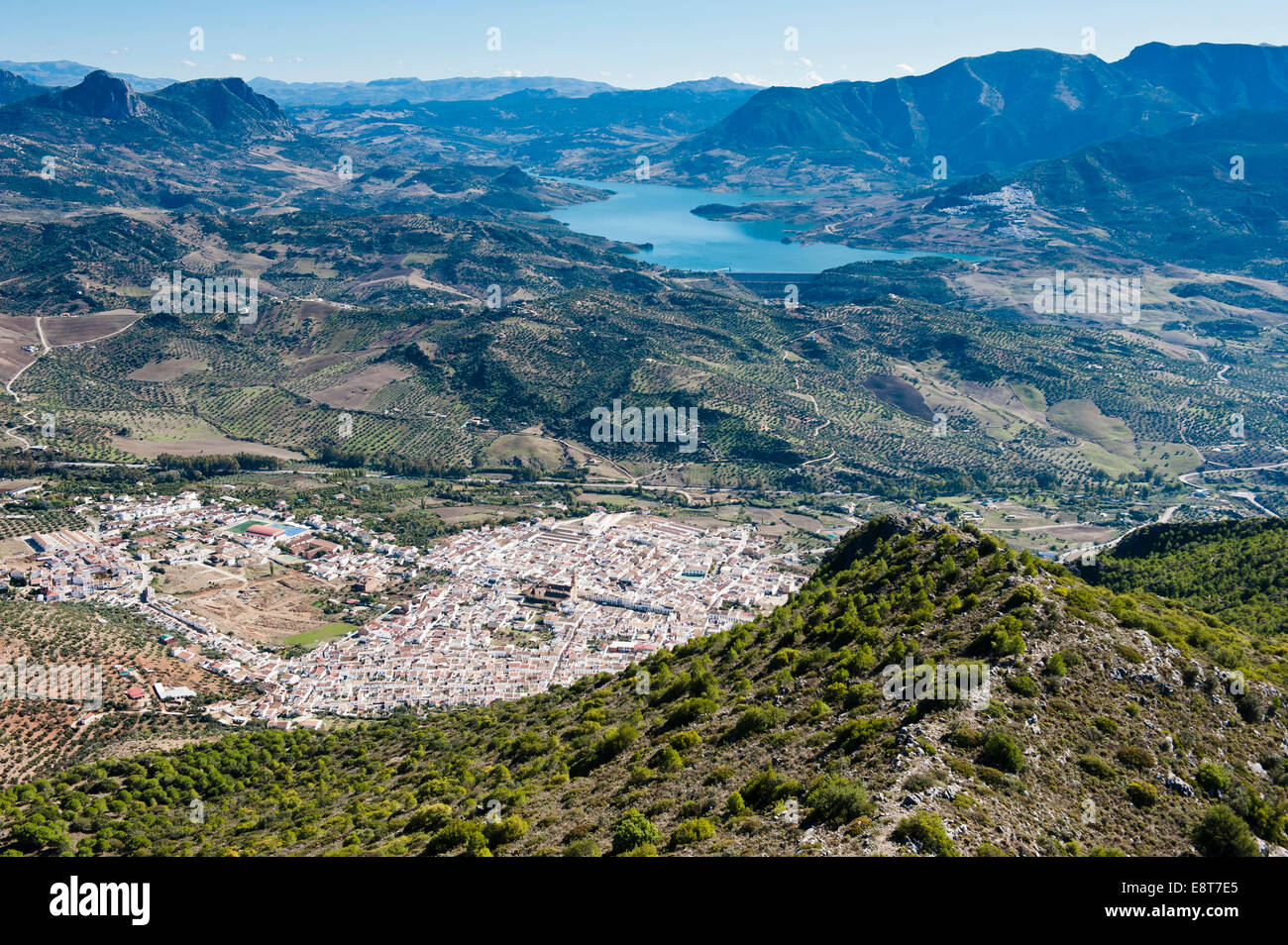 La ville andalouse de Algodonales, Sierra de Cadix, Sierra de Lijar, province de Cadix, Andalousie, Espagne Banque D'Images