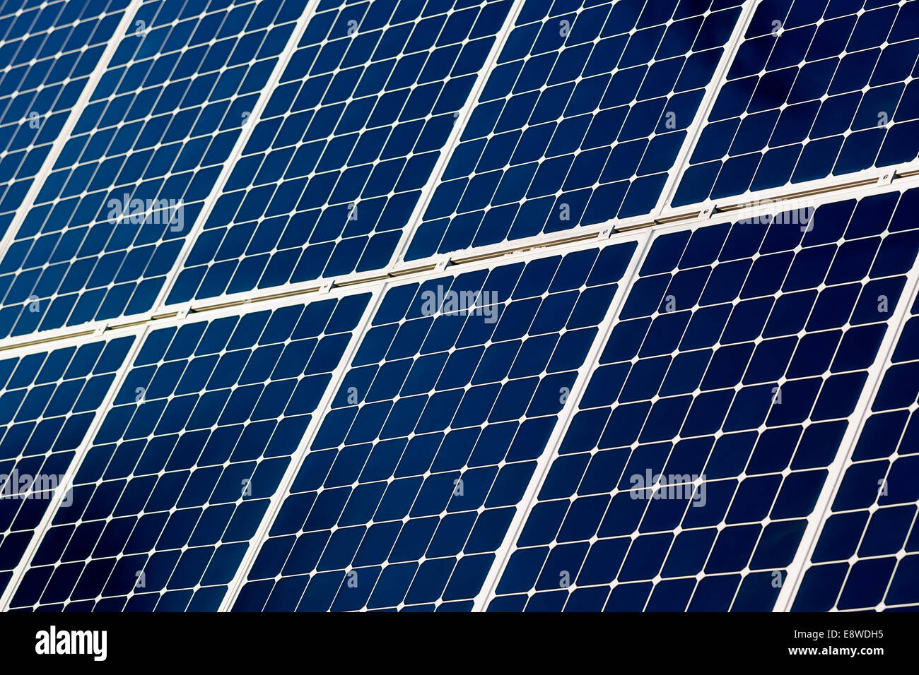L'énergie solaire. Vue rapprochée d'un panneau solaire Banque D'Images