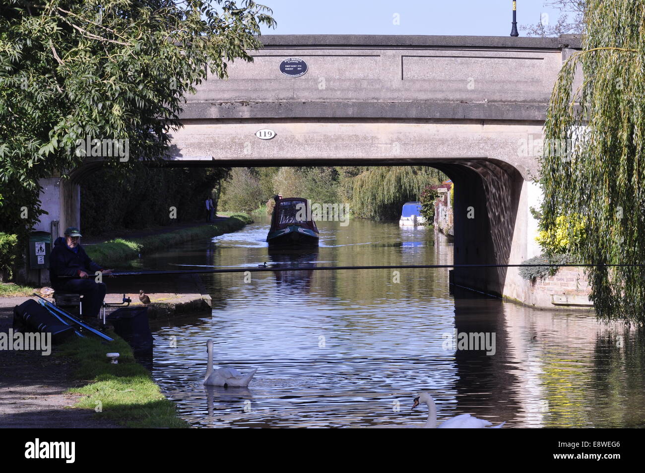 119 sur le pont du canal de Shropshire Union à The Waverton près de Chester. Banque D'Images