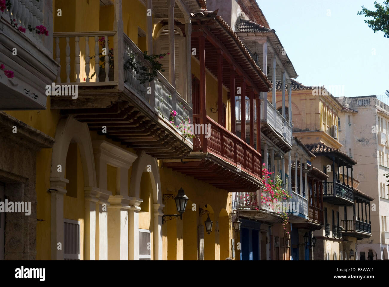 Balcon Vue des maisons résidentielles à Cartagena de Indias, Colombie Banque D'Images