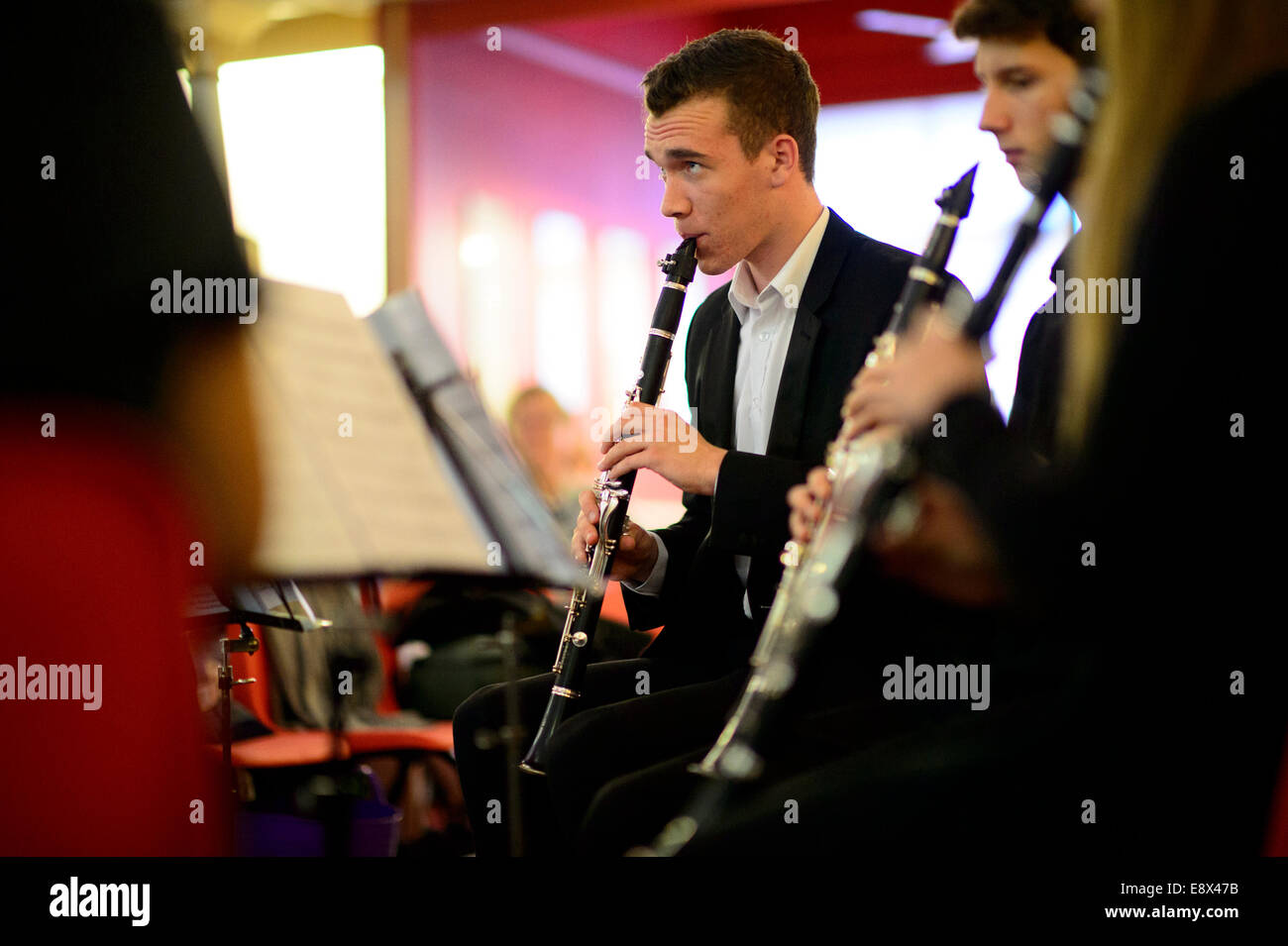 Les instruments à vent : exécution de clarinettistes à Ceredigion Museum dans le cadre d'Aberystwyth Arts Centre 2014 MusicFest de Banque D'Images