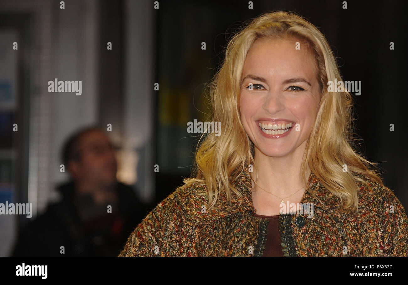 Londres, Royaume-Uni. 15 Oct, 2014. Nina Hoss assiste à la projection de "Phoenix" lors de la 58e BFI London Film Festival at Odeon West End. Credit : Ferdaus Shamim/ZUMA/Alamy Fil Live News Banque D'Images