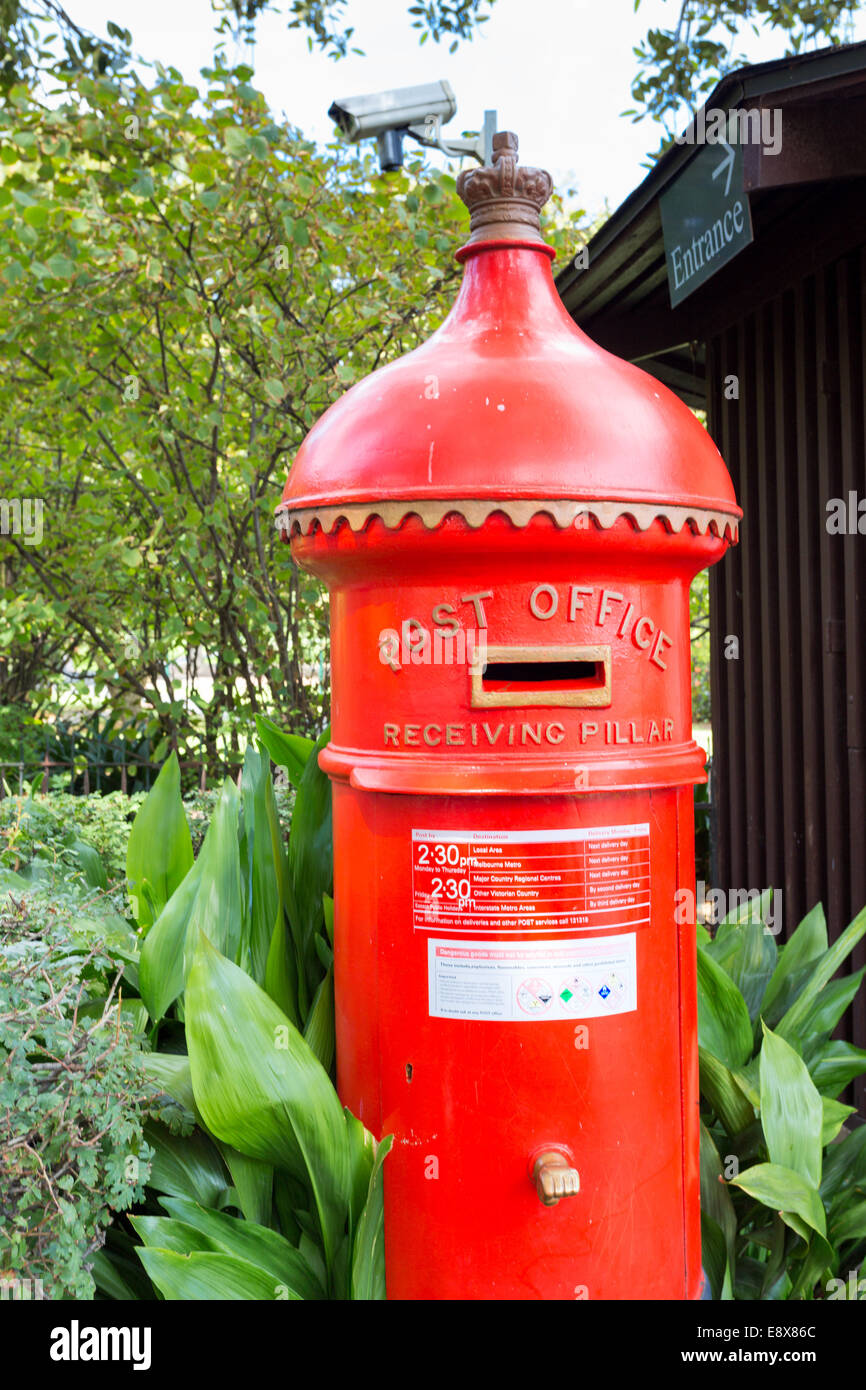 Vieille Boîte postale à Fitzroy Gardens, Melbourne, Australie Banque D'Images