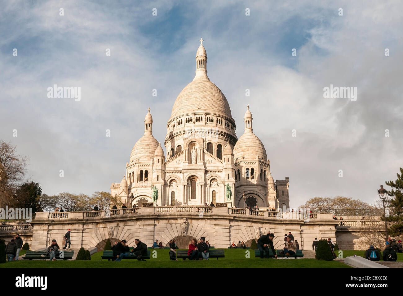 Sacré Coeur dans un beau jour d'hiver à Paris Banque D'Images