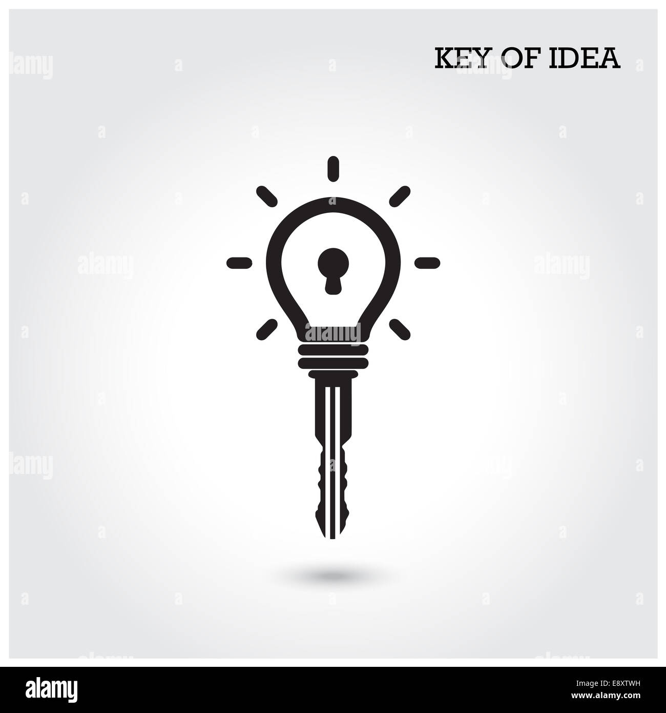 Ampoule Lumière créative idée concept avec cadenas. Clé d'idée. Idées d'affaires. Banque D'Images