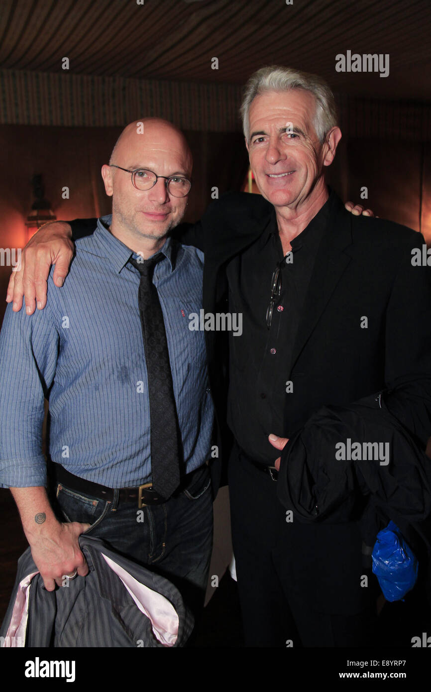 New York, NY, USA. 15 Oct, 2014. Soirée d'ouverture d'une sélection de courts-métrages 30e anniversaire au Symphony Space le 15 octobre 2014. James Naughton et Michael Cerveris à l'after party pour l'événement. © Rahav Segev/ZUMA/Alamy Fil Live News Banque D'Images