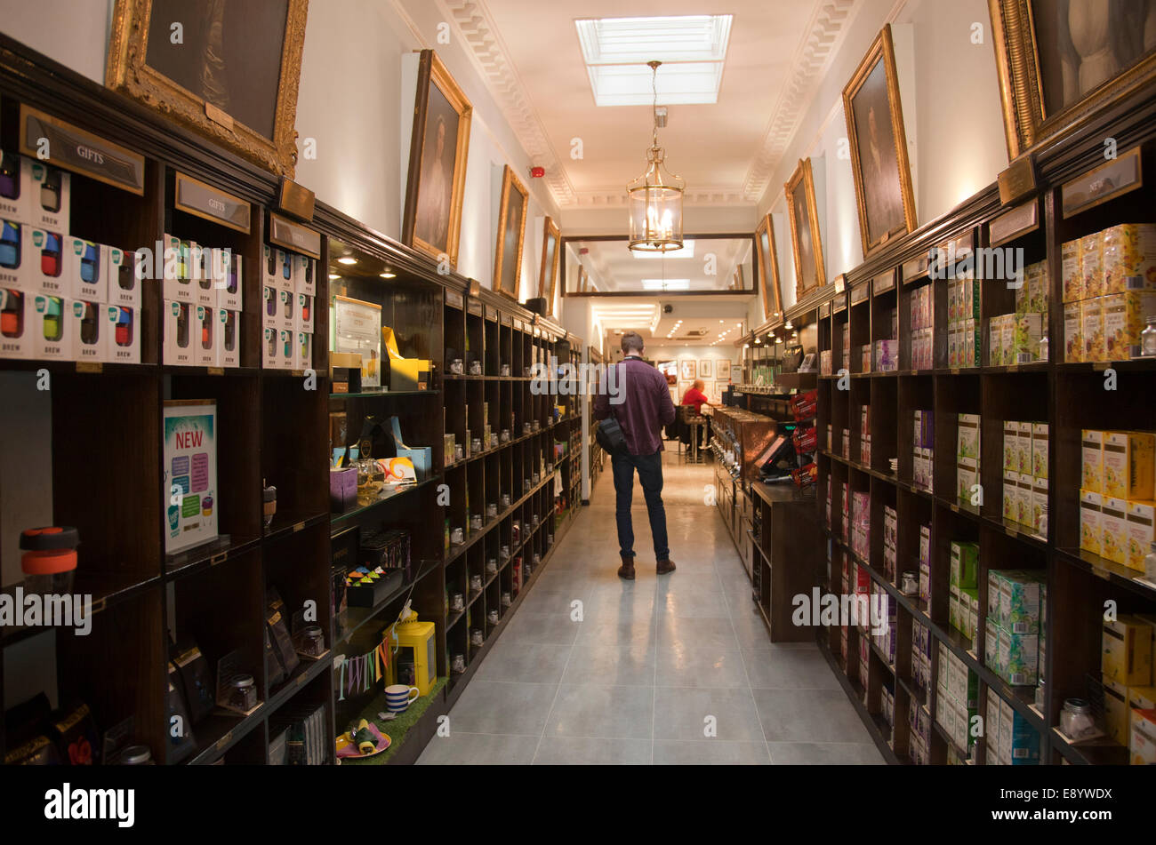 Boutique de thé Twinings sur le Strand à Londres UK Banque D'Images